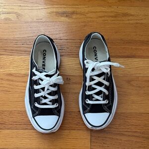 Converse Two-Tone Lace-Up Shoes